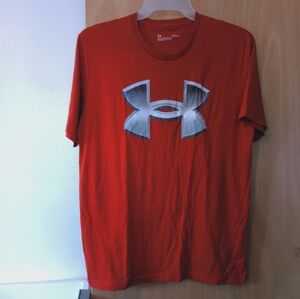 Under Armour Men's Red T-Shirt